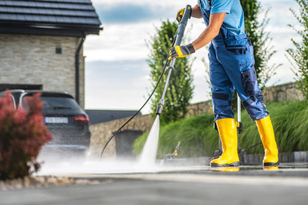 Best Restaurant Pressure Washing  in Columbus, WI